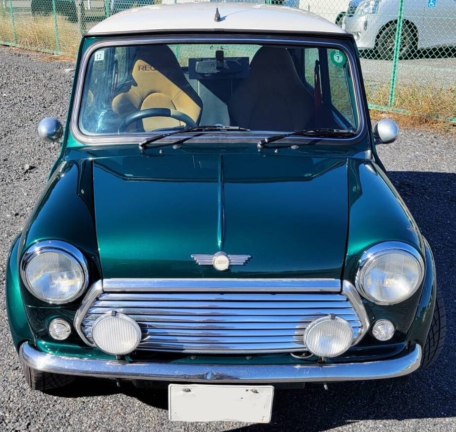 ローバーミニクーパー（クラシックミニ） 全塗装